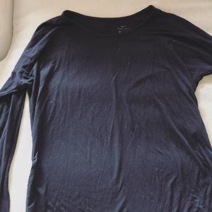 Black Nike long sleeve light weight top